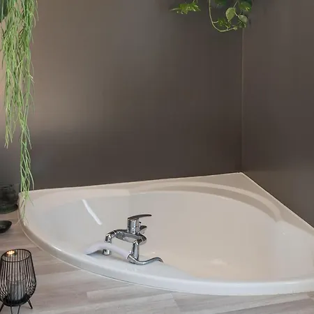 La Grange Du Coulin 3*